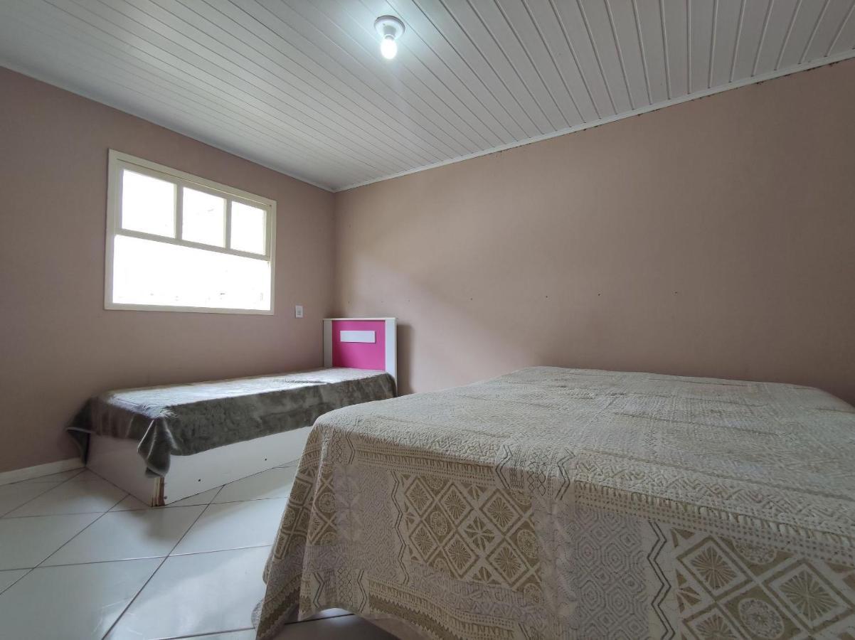 Casa De Fundos Na Praia Da Cal C Ar Torres Extérieur photo